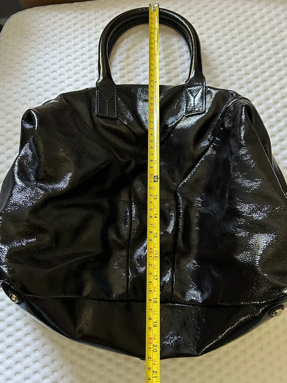 YSL Yves Saint Laurent Medium Easy Y Black Patent Leather Bag